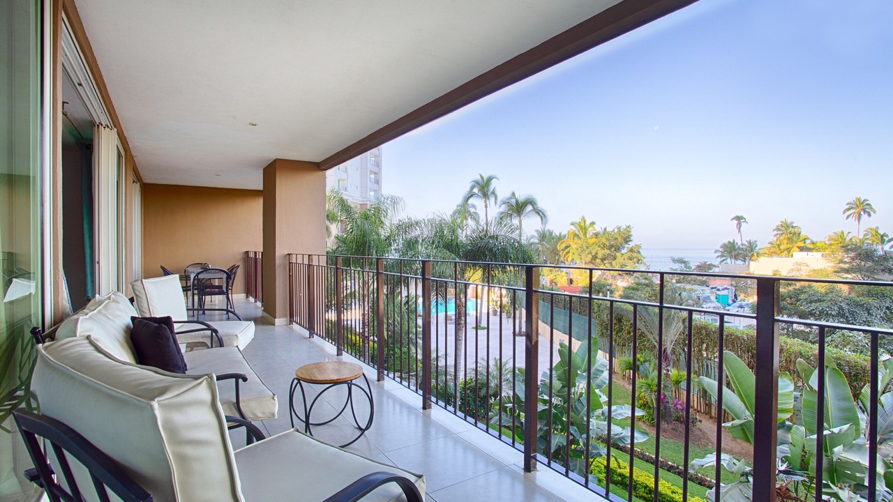Photo of Patio Balcony in South Hotel Zone