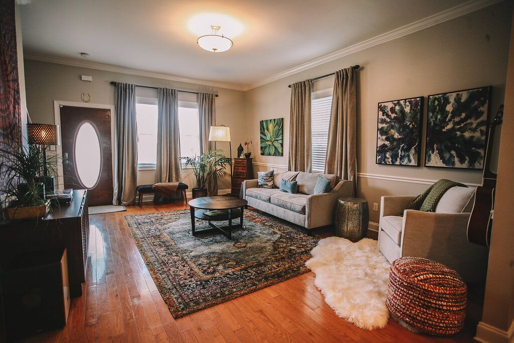 Photo of Livingroom in Historic Edgefield