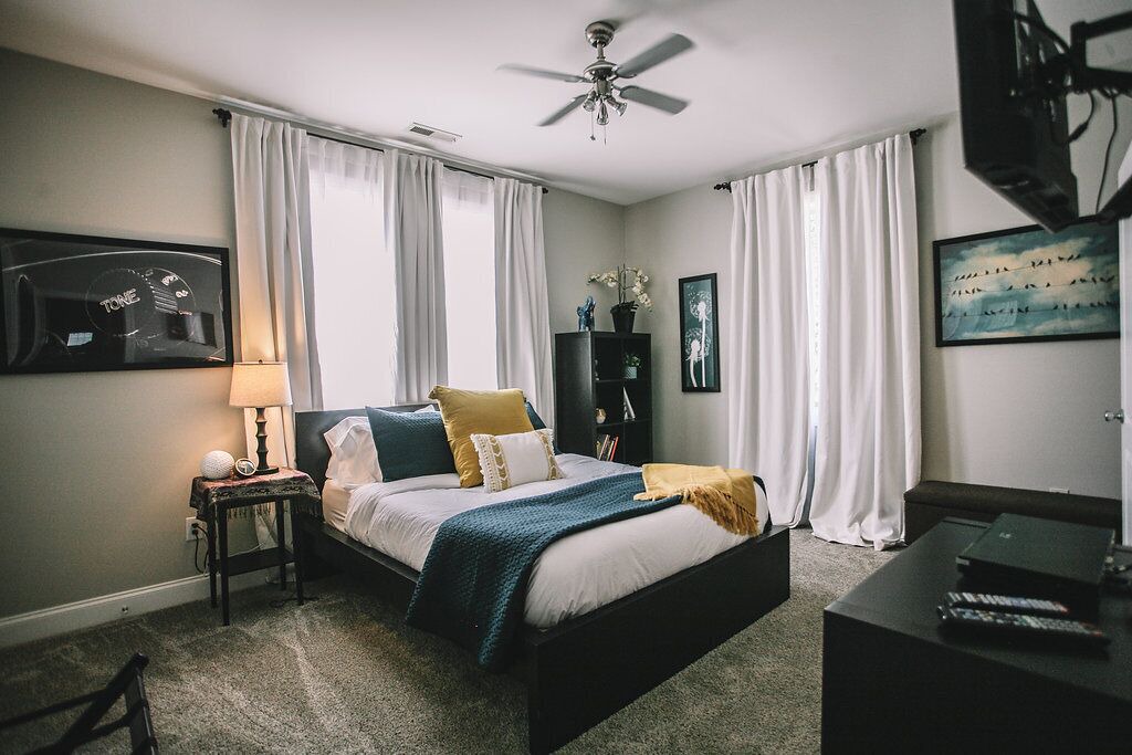 Photo of Bedroom in Historic Edgefield