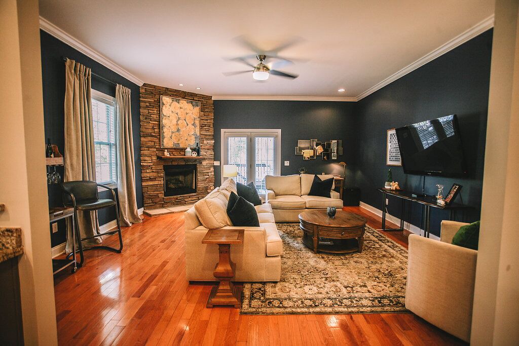 Photo of Livingroom in Historic Edgefield