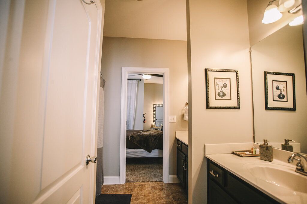 Photo of Bathroom in Historic Edgefield
