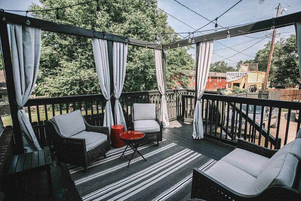 Photo of Patio Balcony in Historic Edgefield