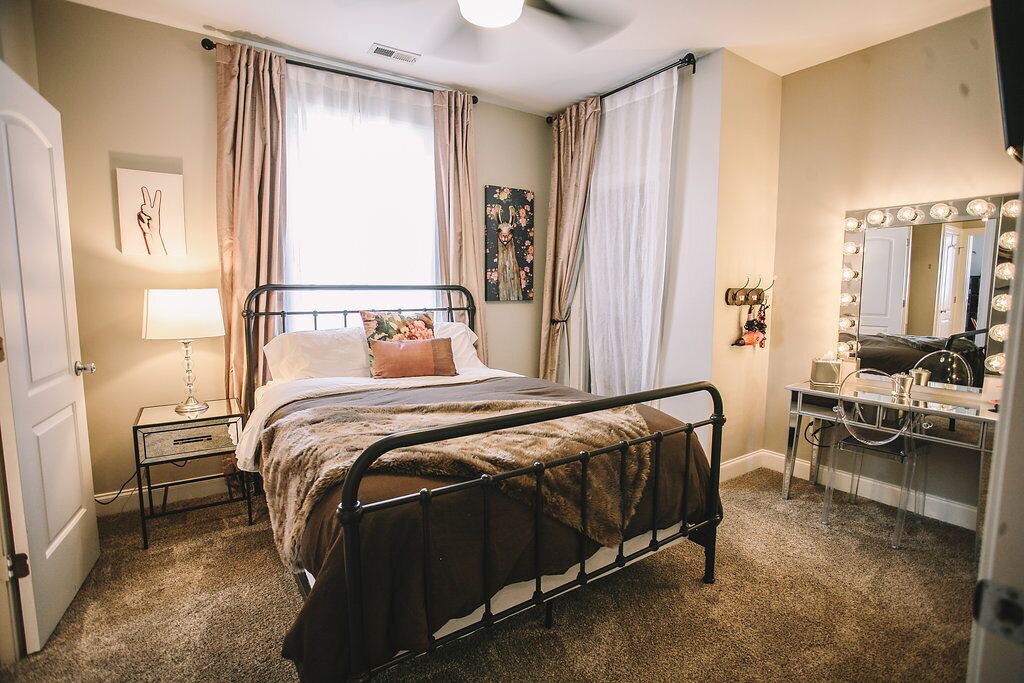 Photo of Bedroom in Historic Edgefield