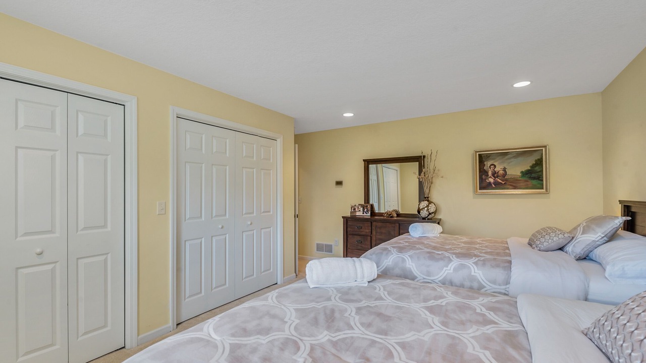 Photo of Bedroom in Laurel Park