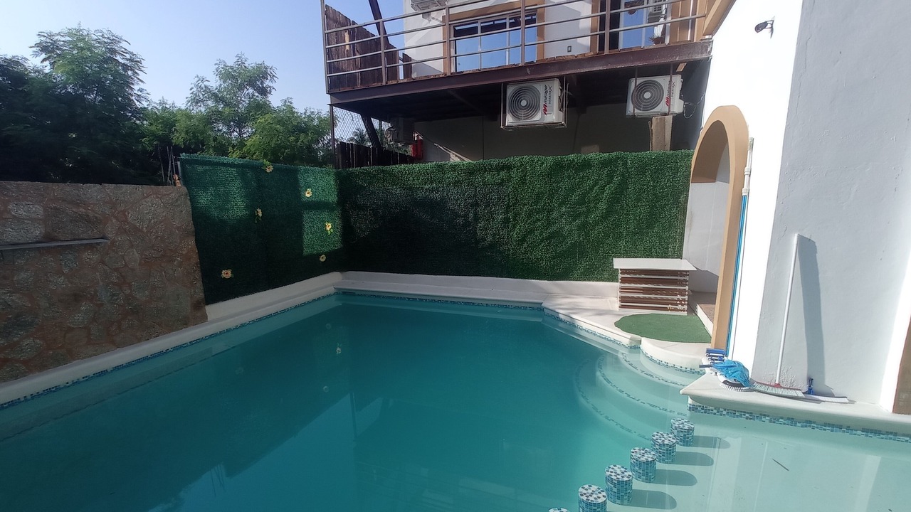 Photo of Outdoor in R