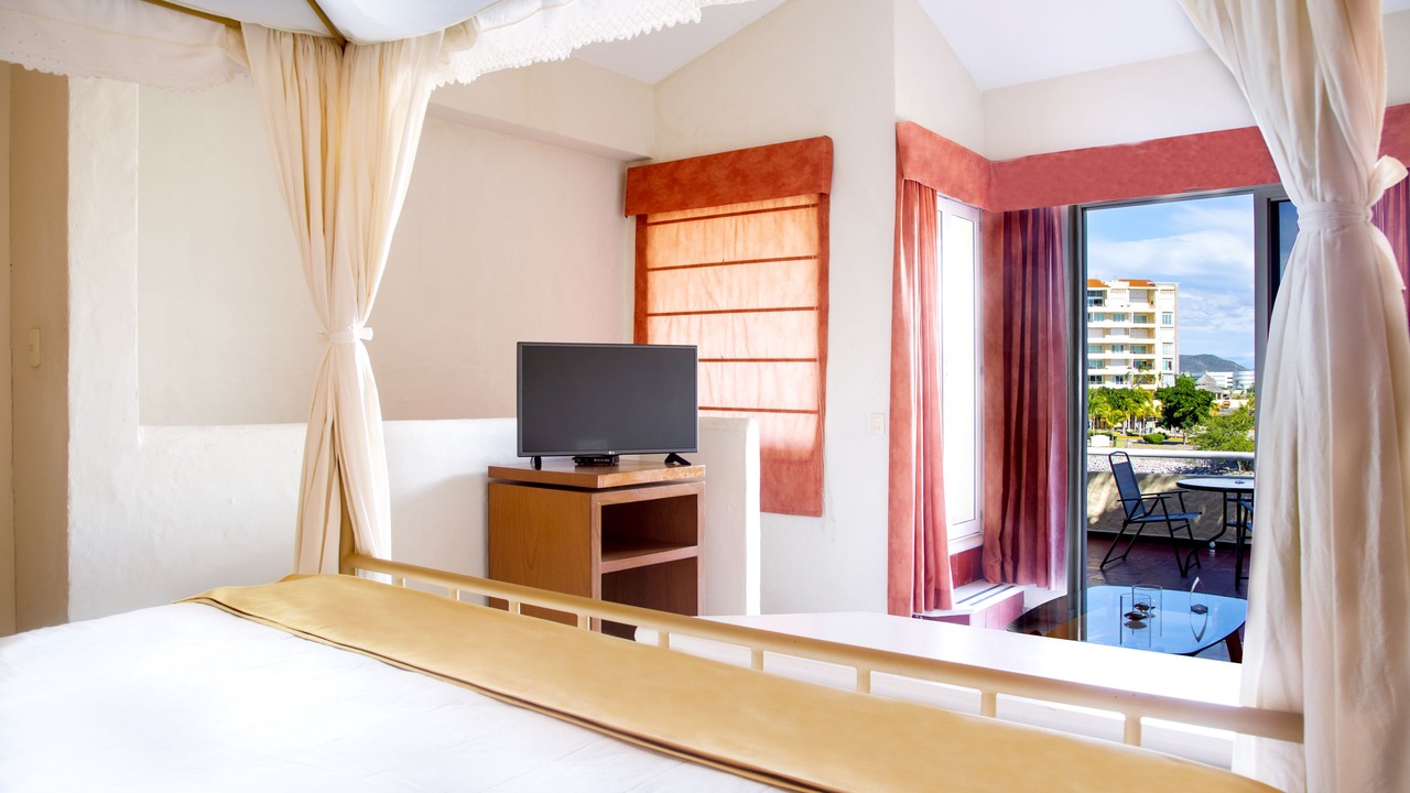 Photo of Bedroom in Marina Mazatlan