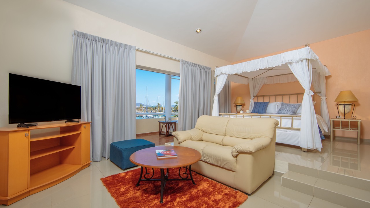 Photo of Bedroom in Marina Mazatlan