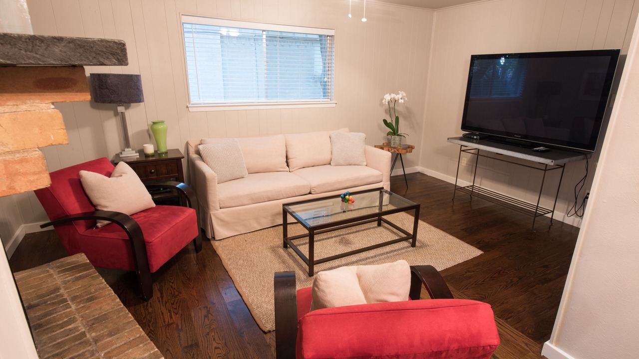 Photo of Livingroom in Northeast Dallas