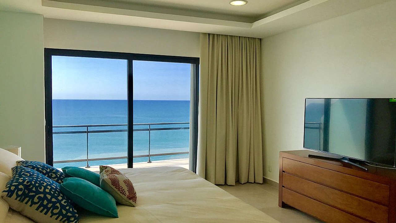 Photo of Bedroom in Cerritos