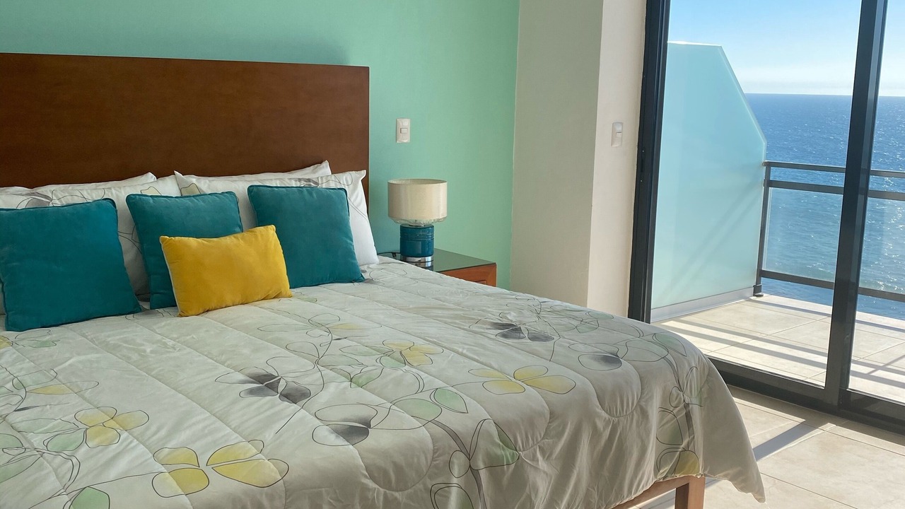 Photo of Bedroom in Cerritos