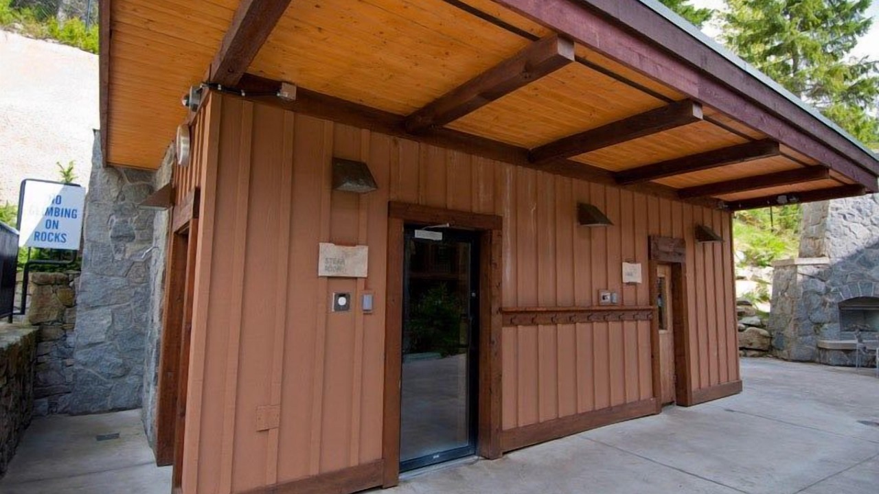 Photo of Bedroom in Whistler Creekside