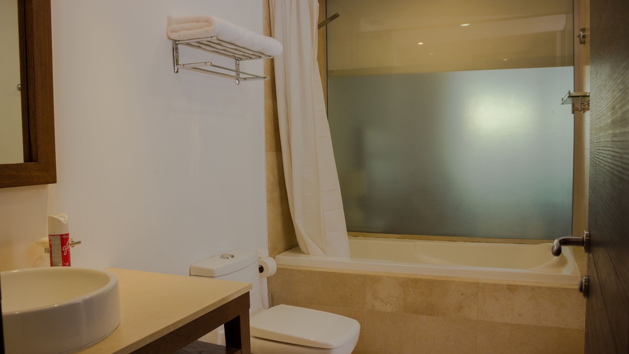 Photo of Bathroom in North Hotel Zone