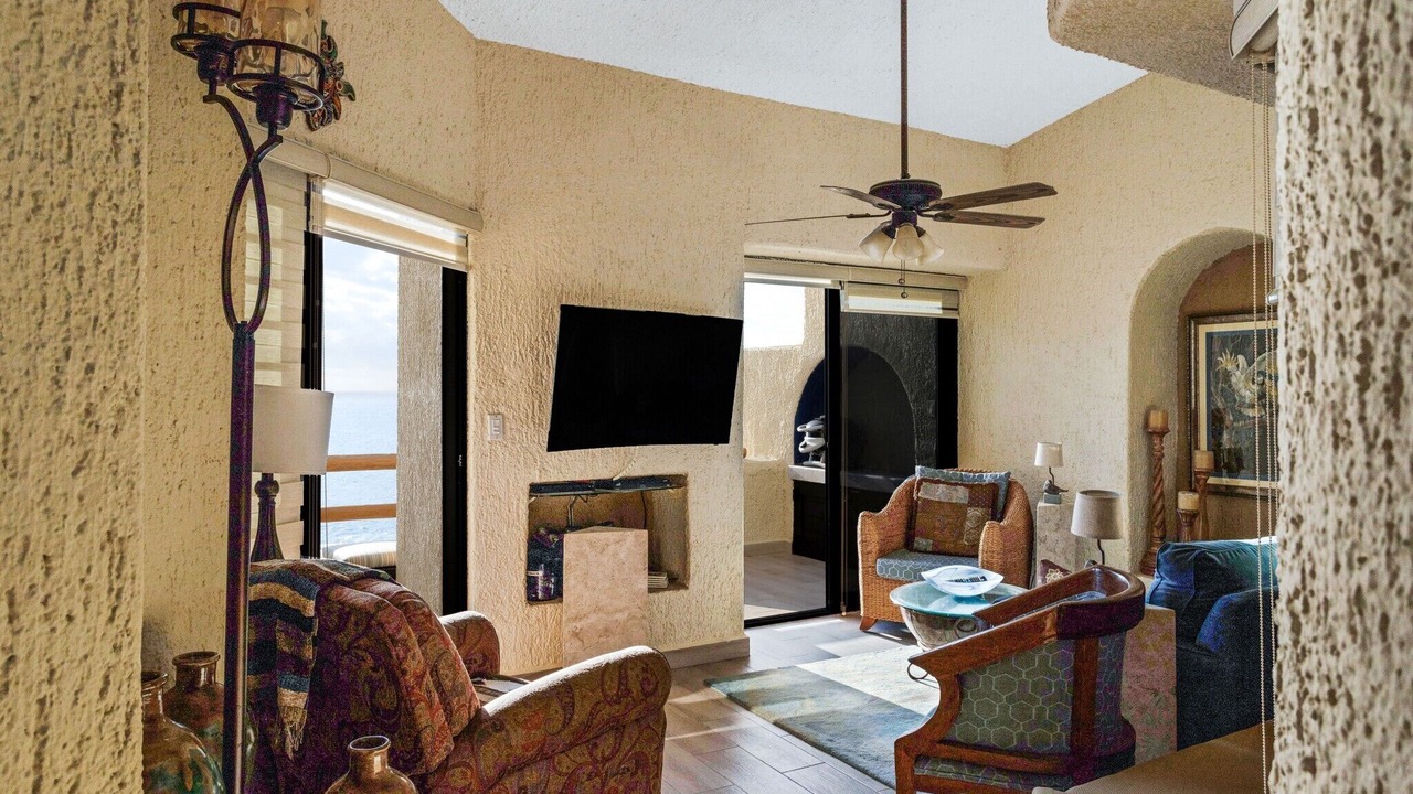 Photo of Livingroom in Cabo Bello