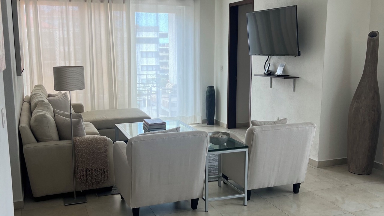 Photo of Livingroom in Romantic Zone