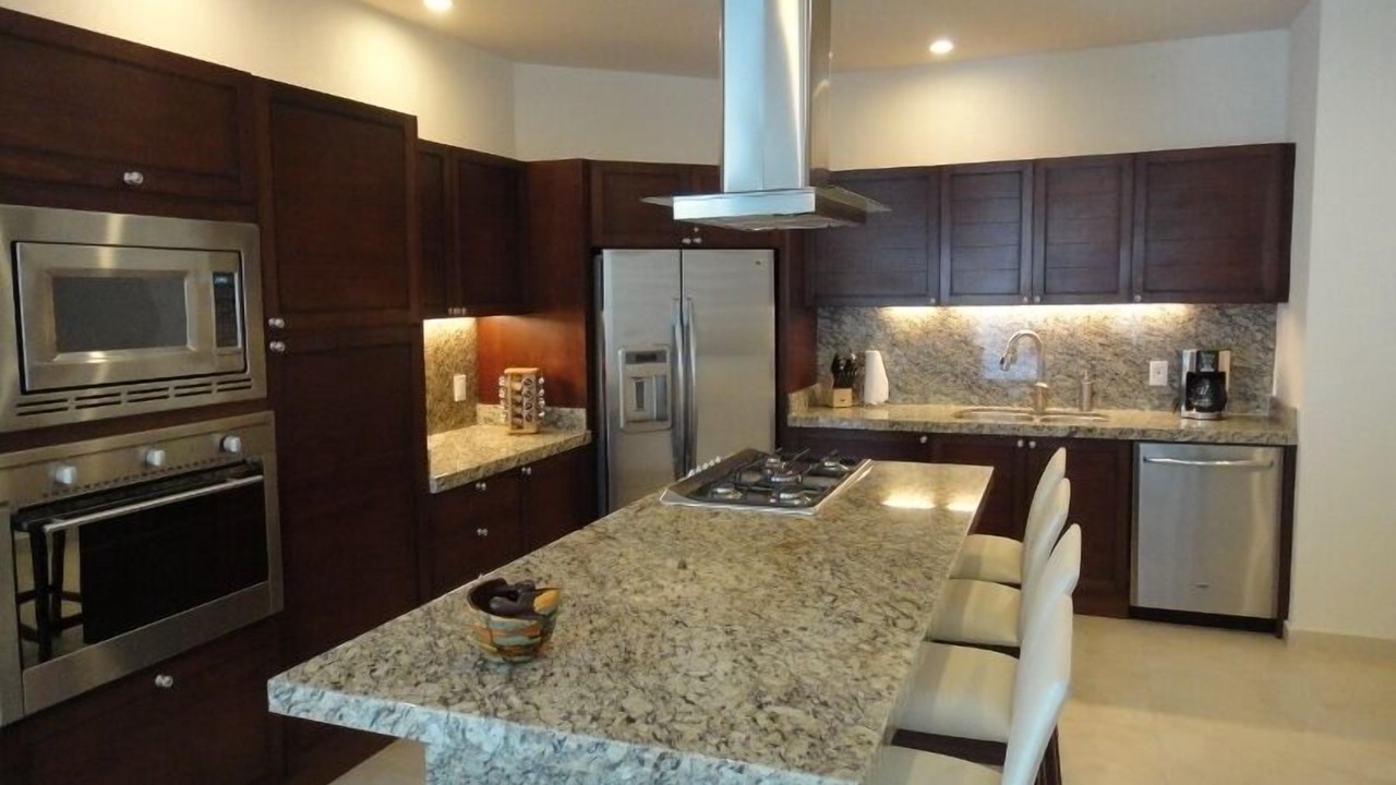 Photo of Kitchen in Romantic Zone