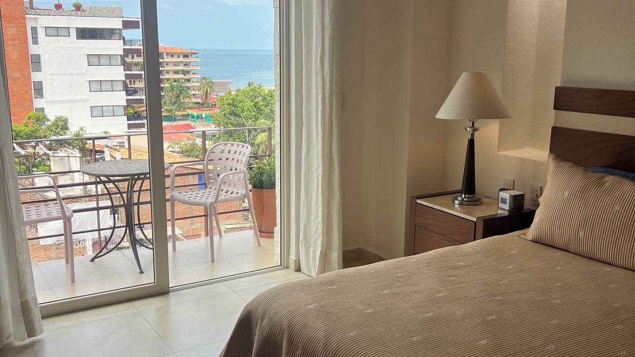 Photo of Bedroom in Romantic Zone