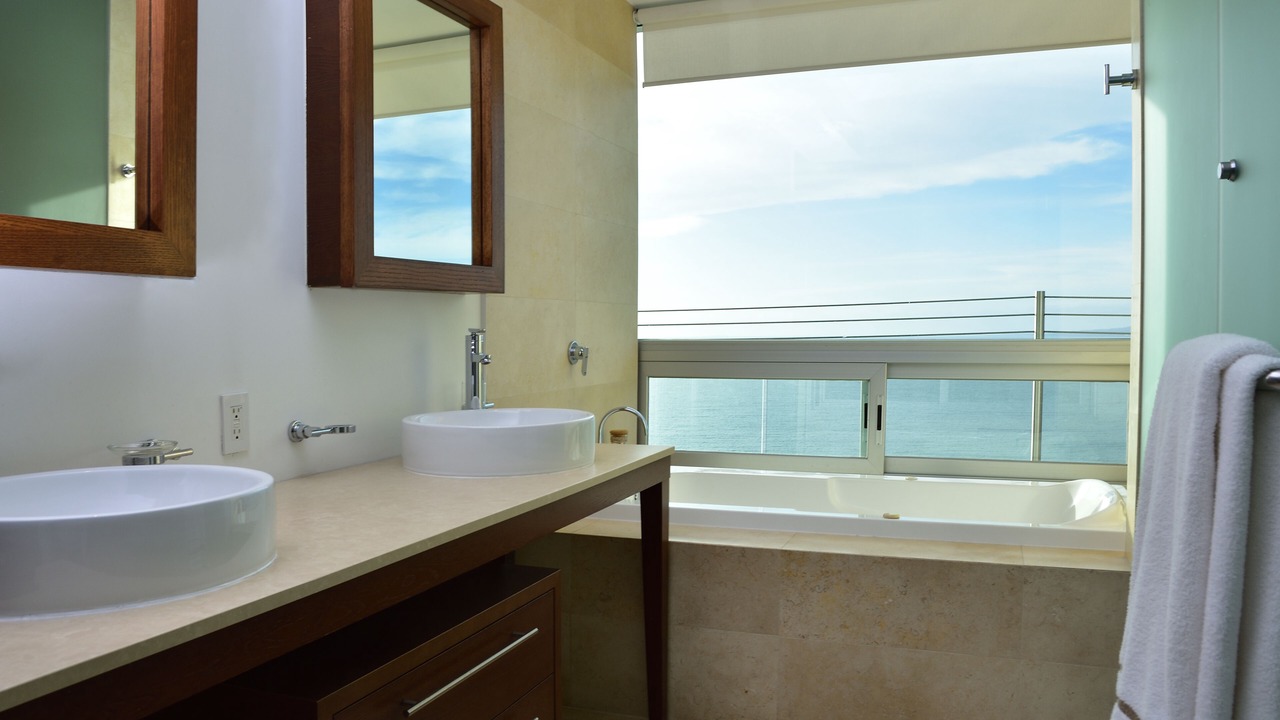 Photo of Bathroom in North Hotel Zone