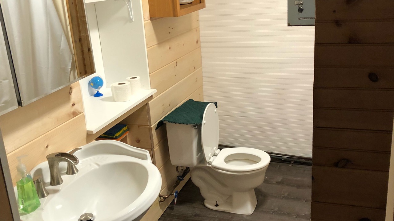 Photo of Bathroom in Oakland