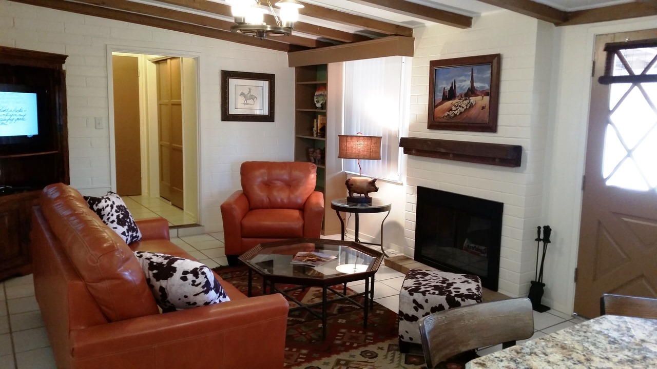 Photo of Livingroom in Casas Adobes