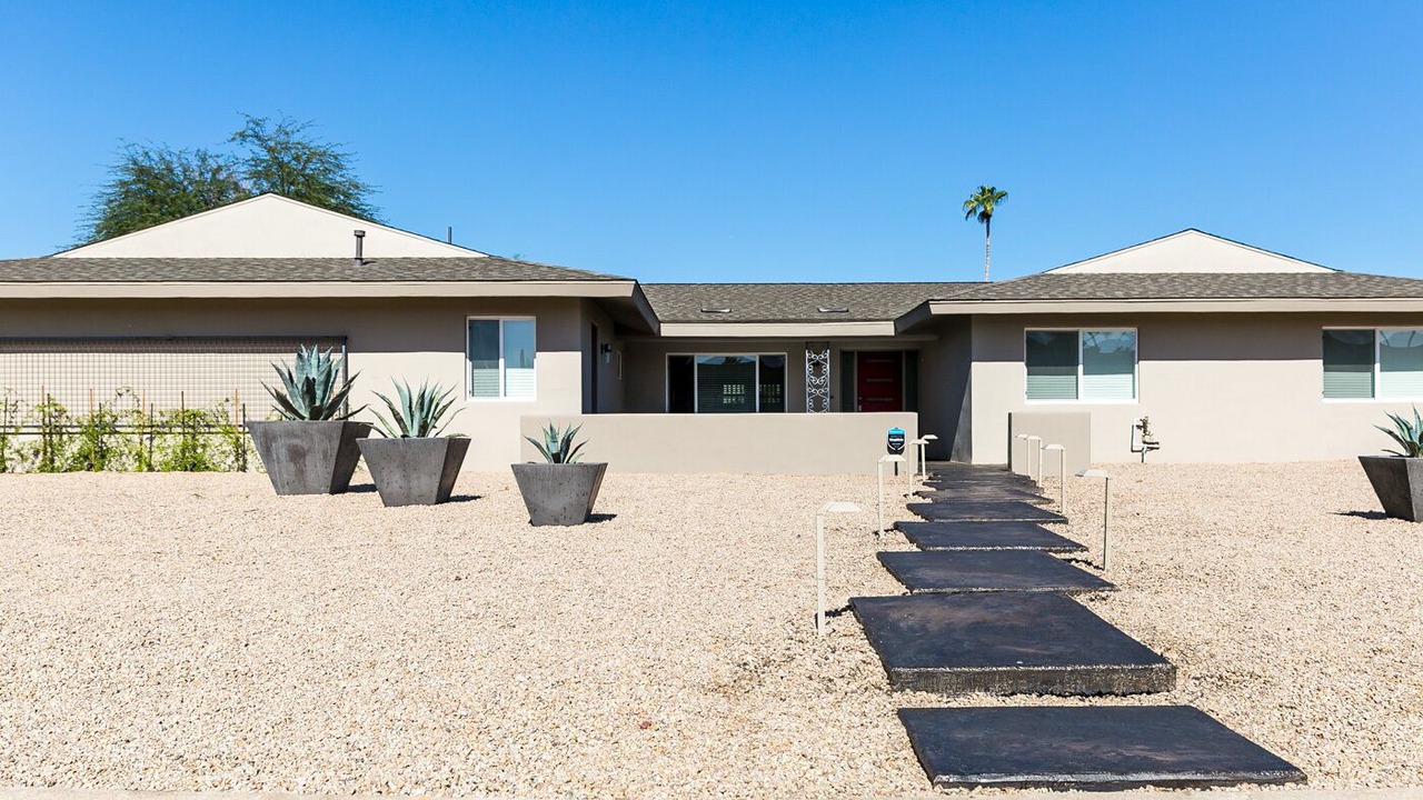 Photo of Outdoor in Thunderbird East