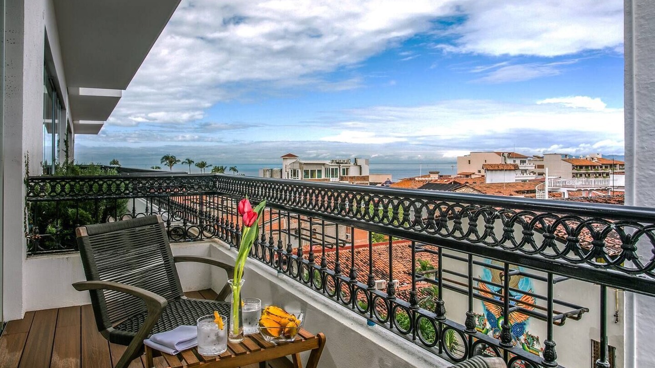 Photo of Patio Balcony in Romantic Zone