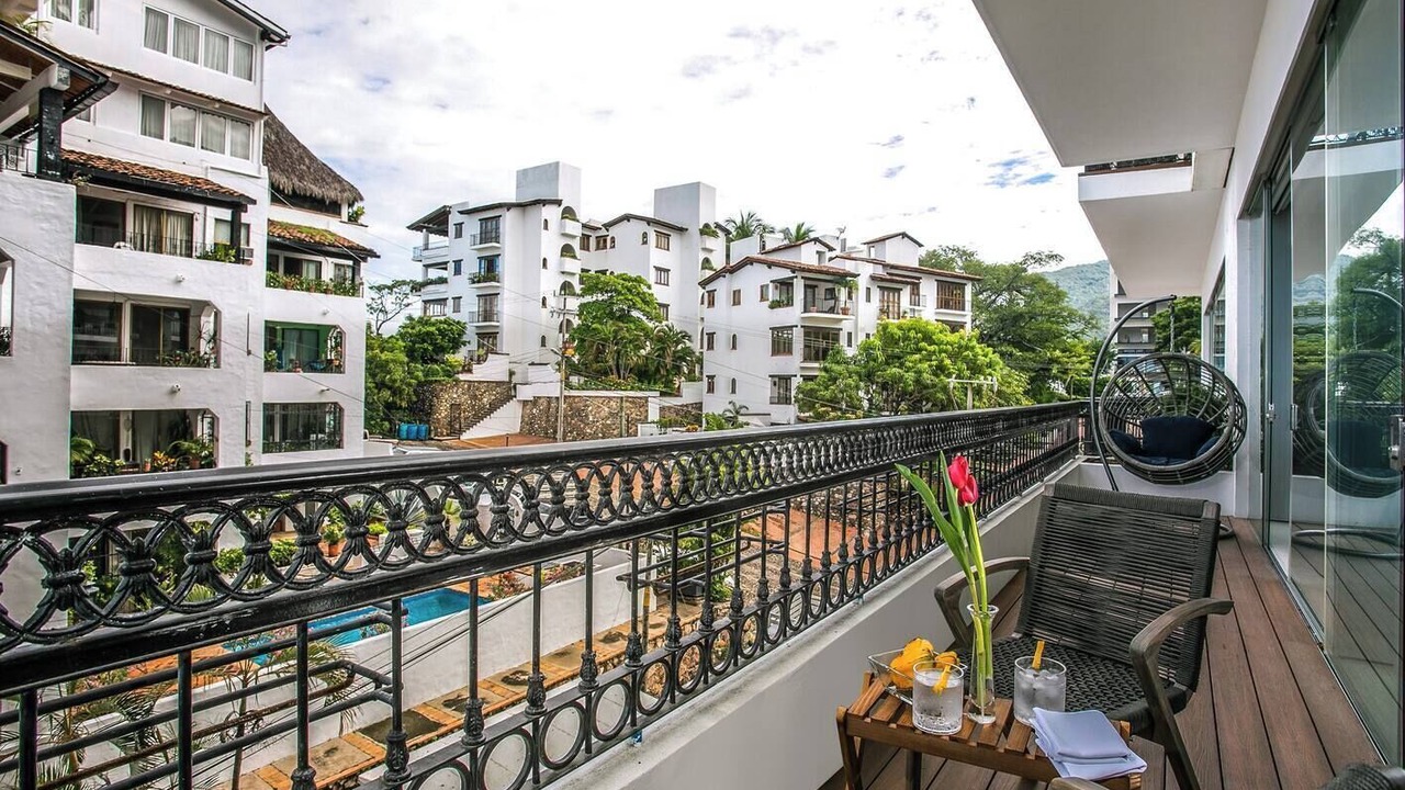 Photo of Patio Balcony in Romantic Zone