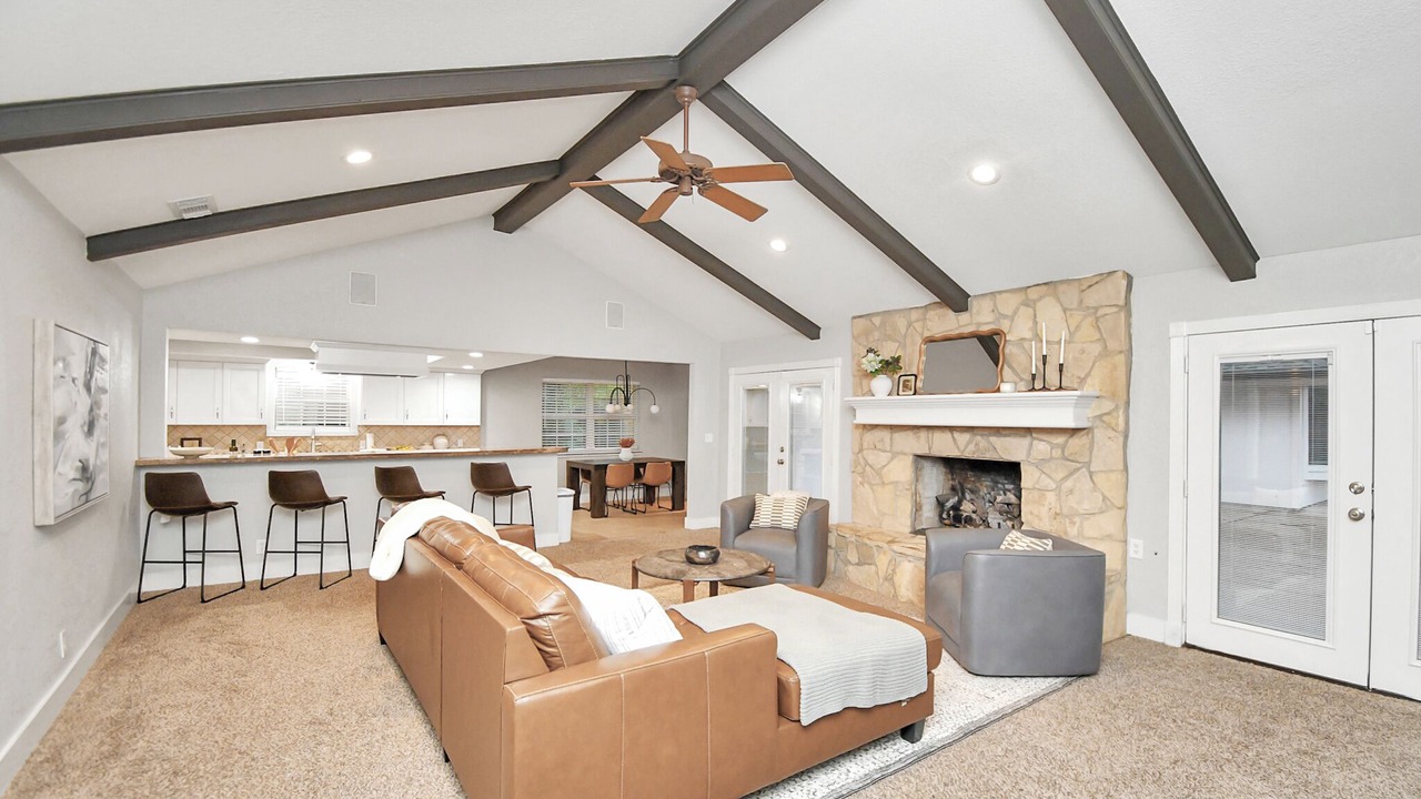 Photo of Livingroom in Katy