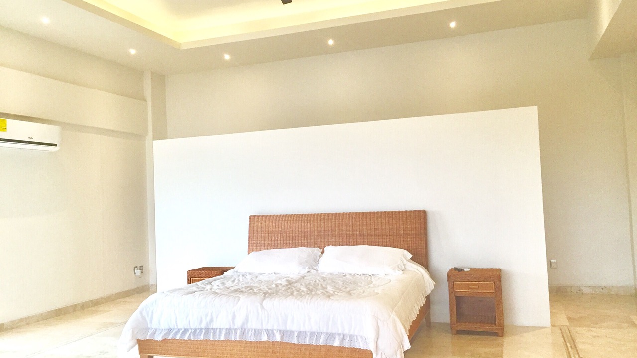 Photo of Bedroom in Puerto Marques