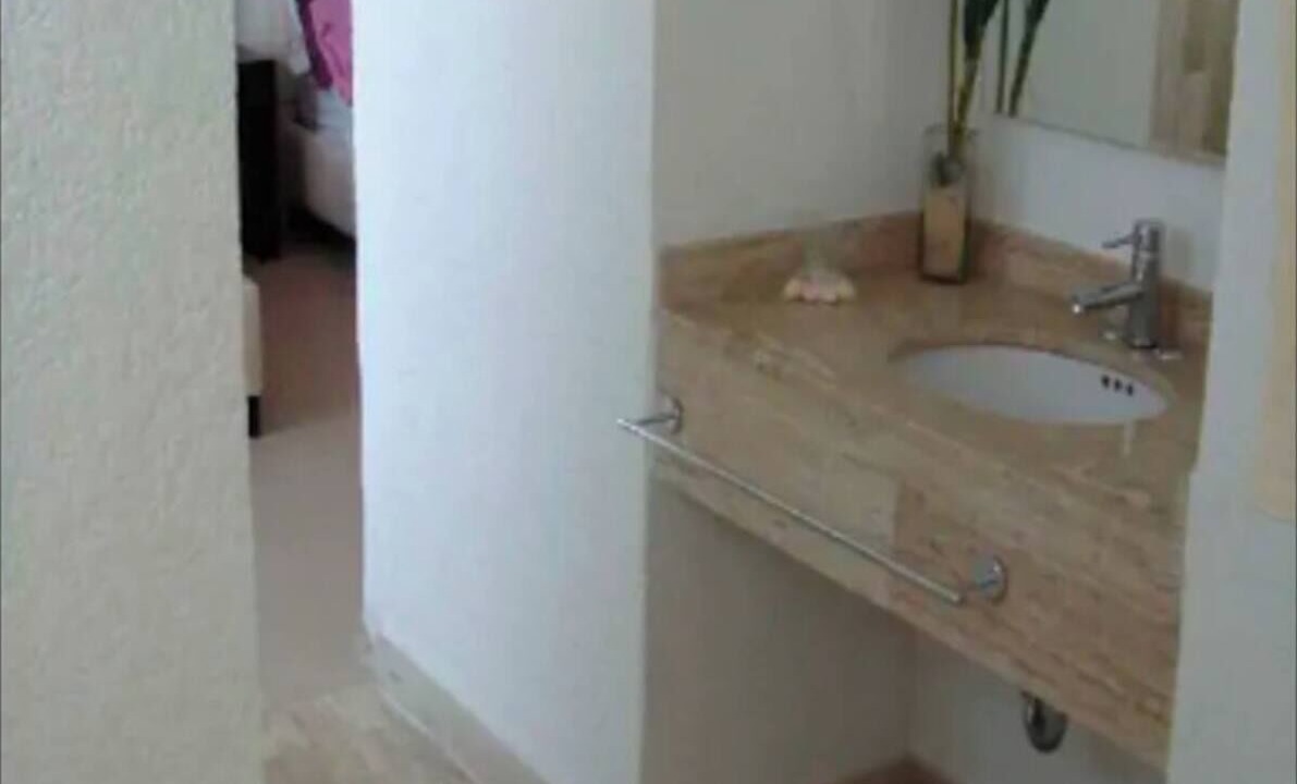Photo of Bathroom in Las Playas