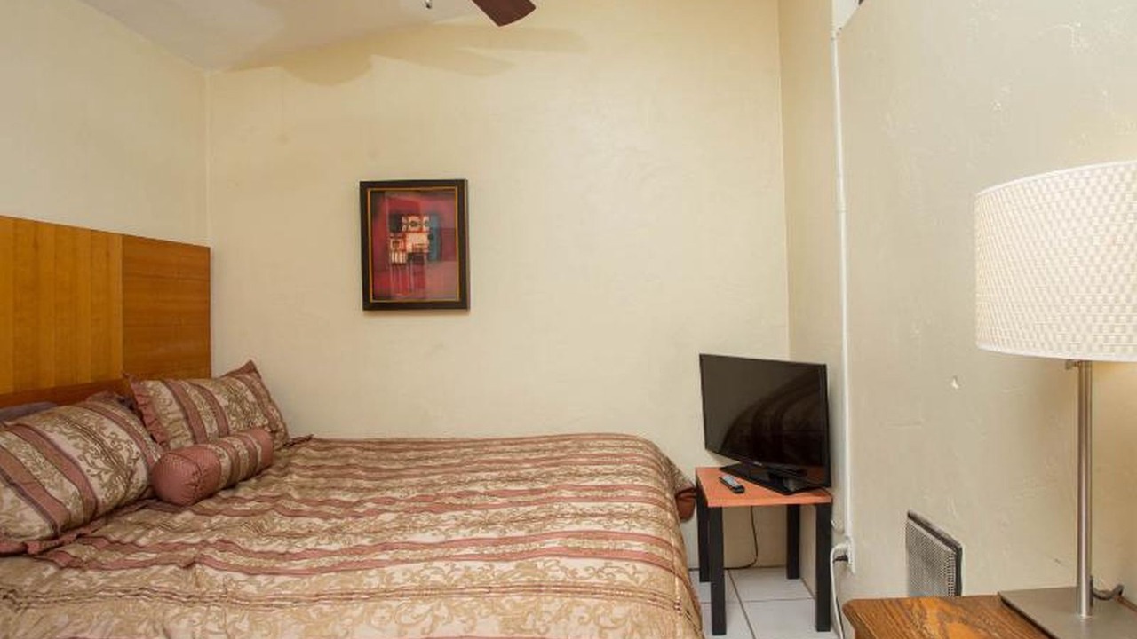 Photo of Bedroom in Feldman's