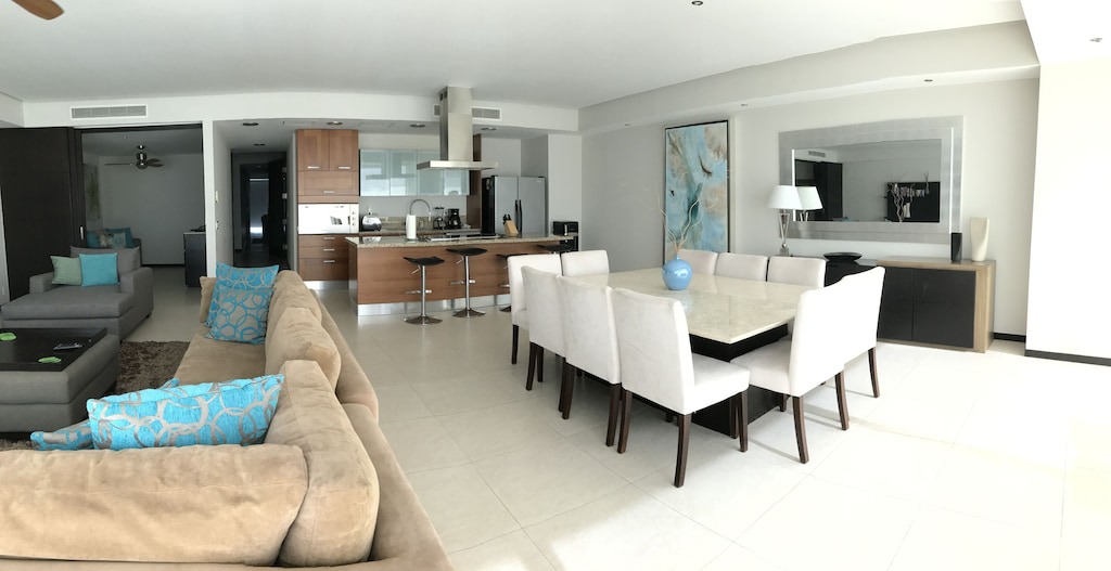 Photo of Livingroom in North Hotel Zone