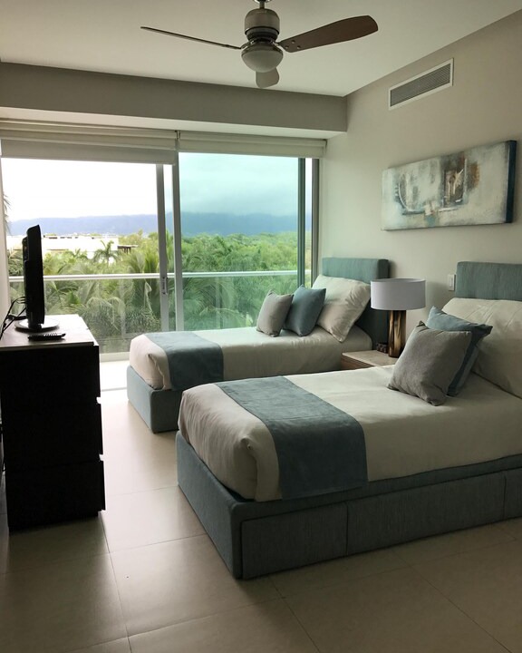 Photo of Livingroom in North Hotel Zone
