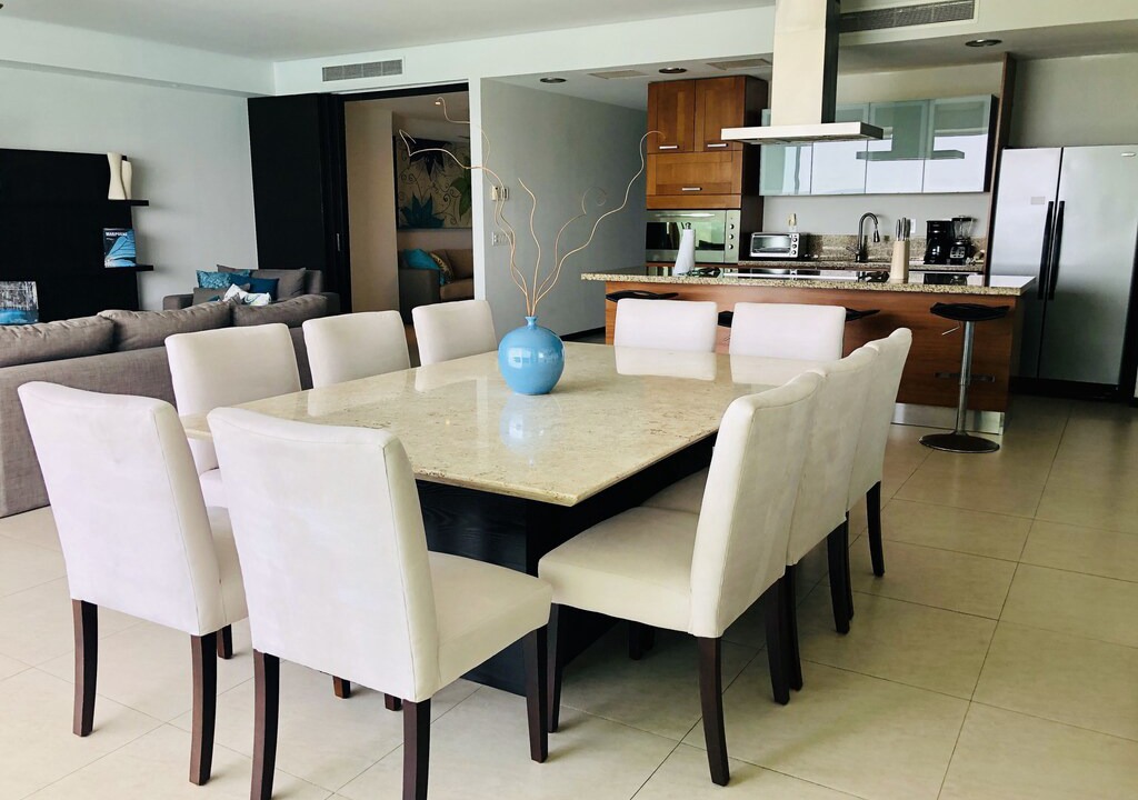 Photo of Livingroom in North Hotel Zone
