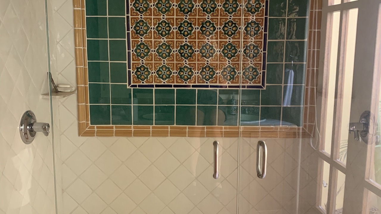 Photo of Bathroom in Nopolo