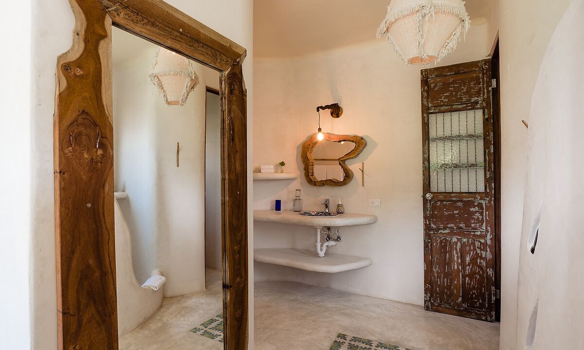 Photo of Bathroom in Zona Hotelera