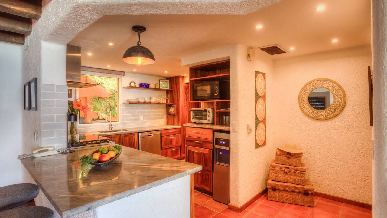 Photo of Kitchen in South Shore Hotel Area