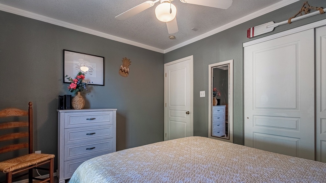 Photo of Bedroom in Desert Foothills