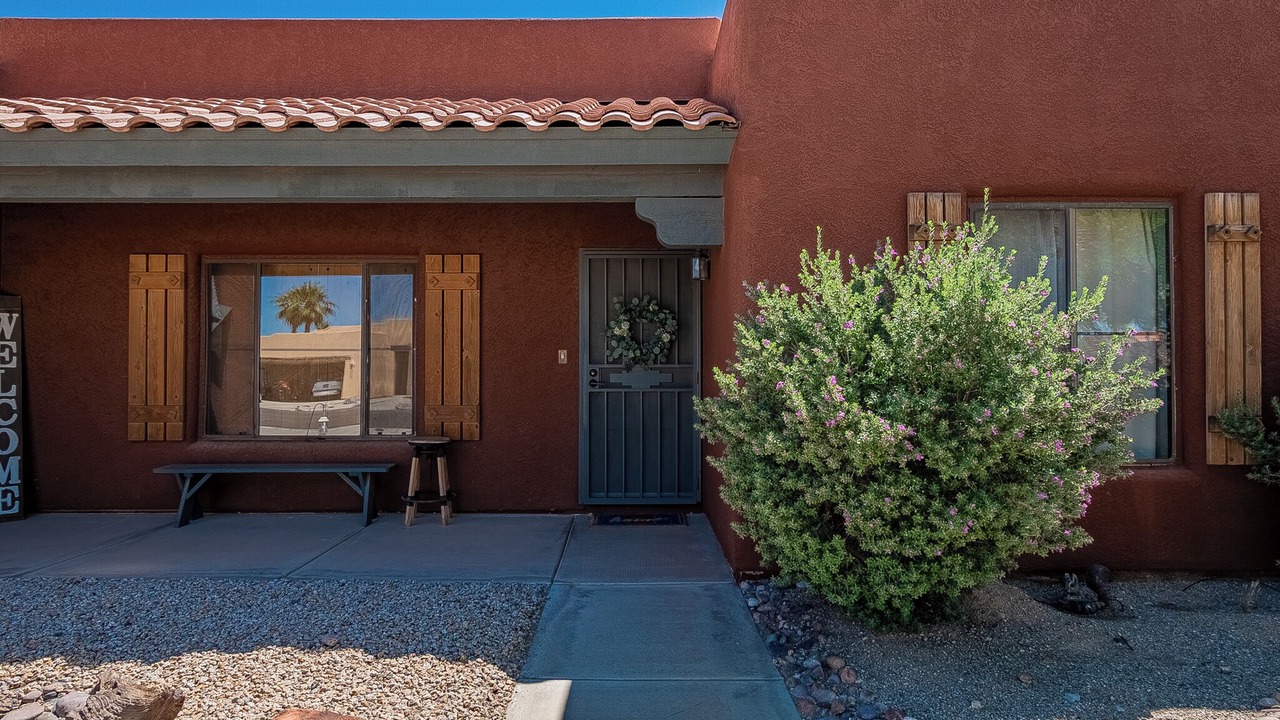 Photo of Outdoor in Desert Foothills