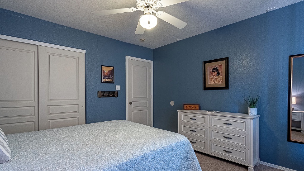 Photo of Bedroom in Desert Foothills