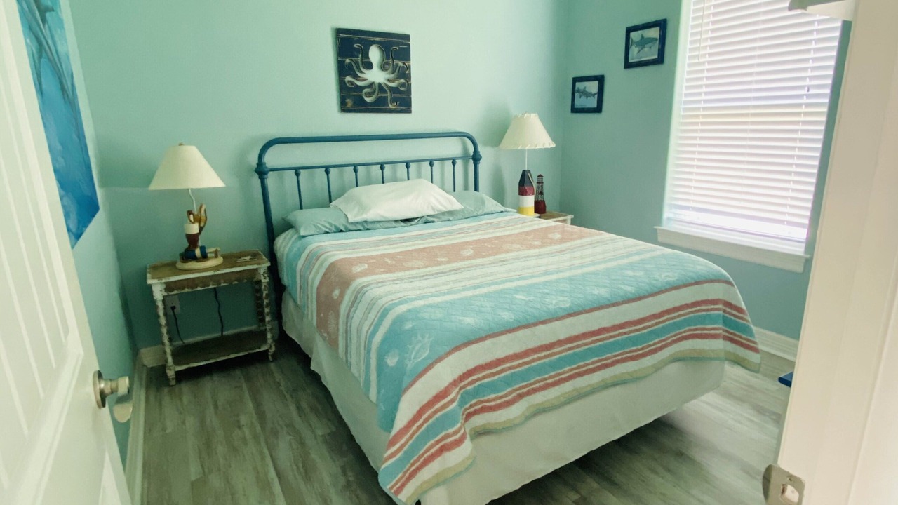 Photo of Bedroom in Port Bolivar