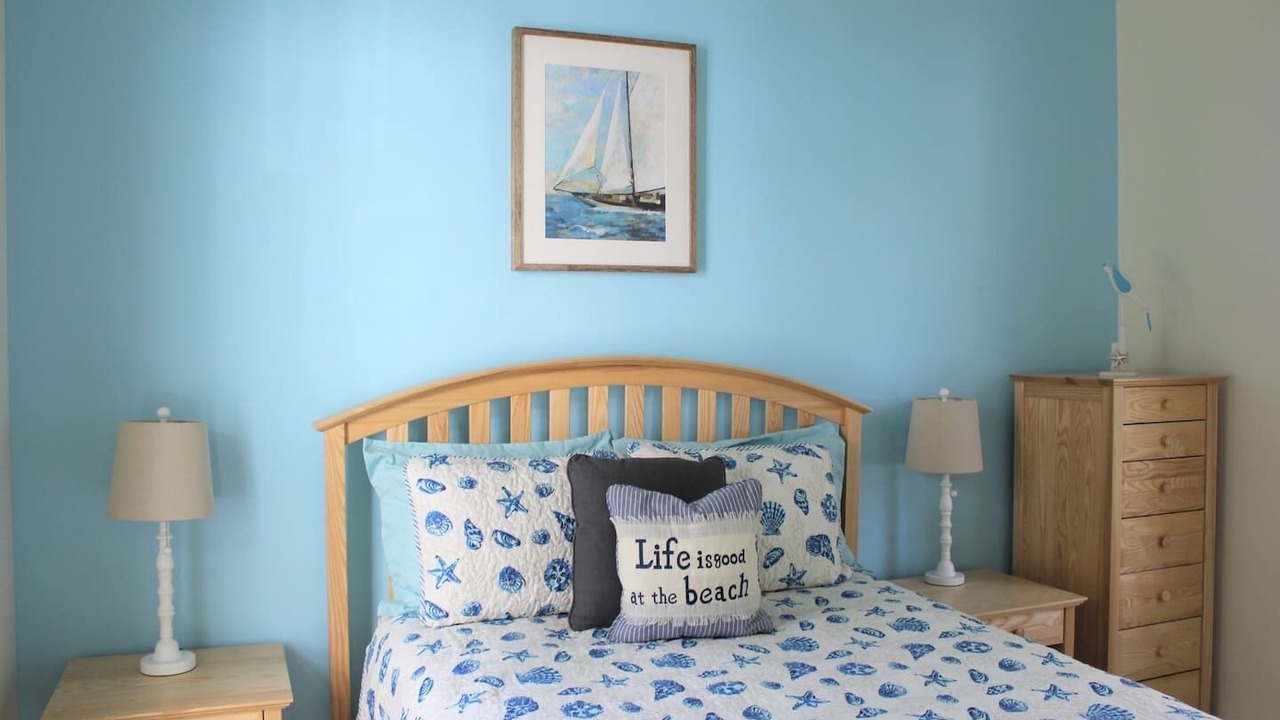 Photo of Bedroom in Summer Village