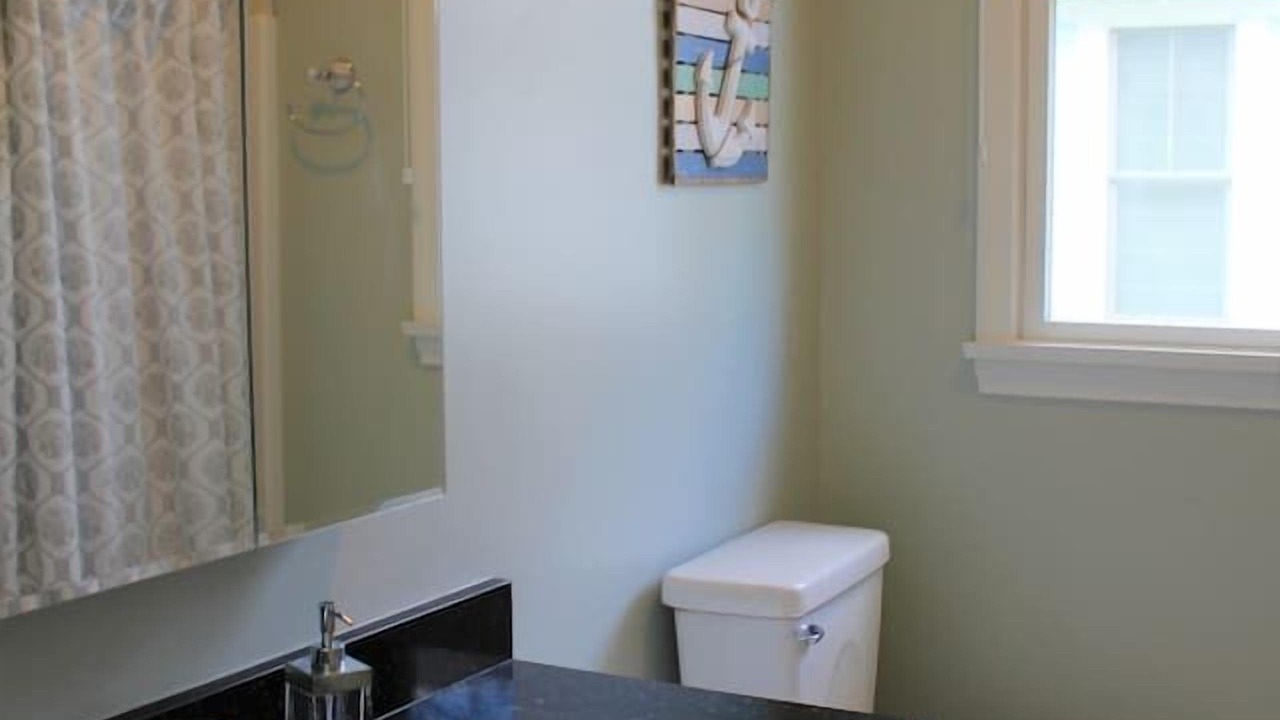 Photo of Bathroom in Summer Village