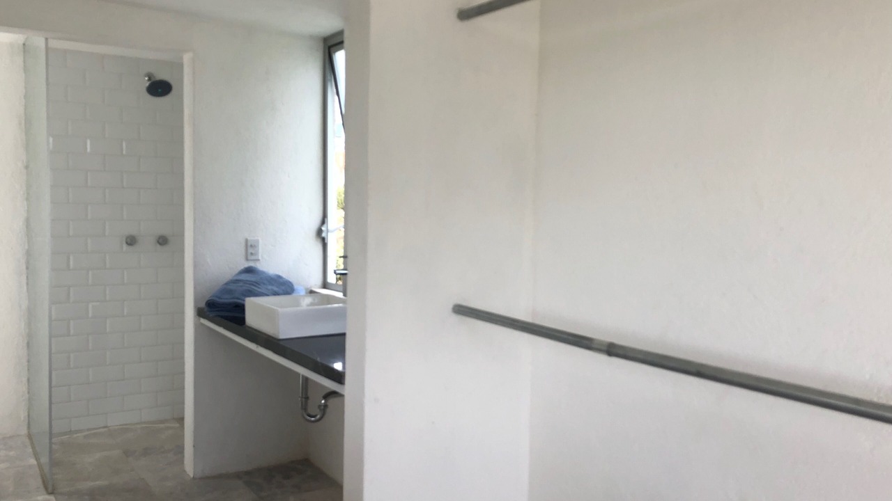 Photo of Bathroom in Queretaro Municipality