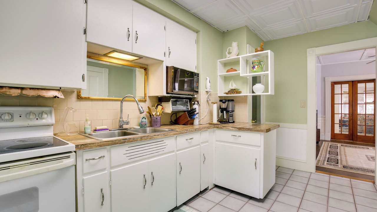 Photo of Kitchen in Beverly