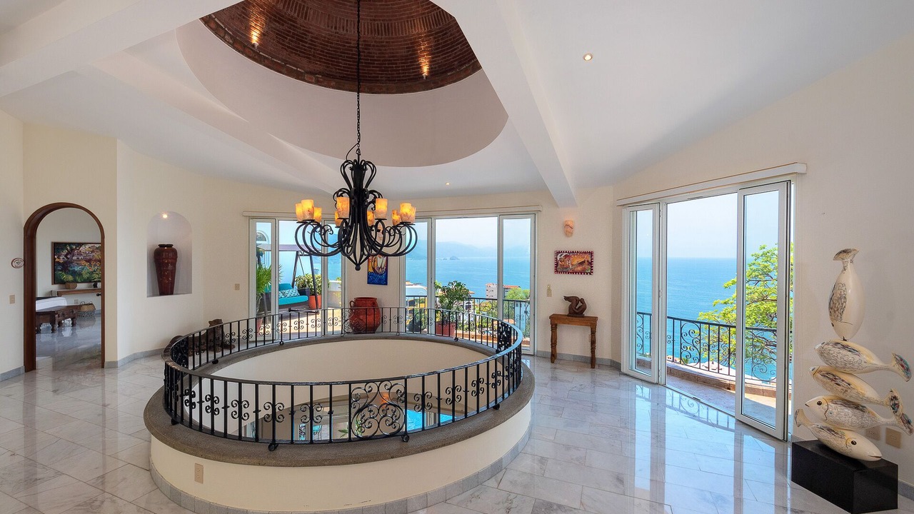 Photo of Patio Balcony in Conchas Chinas