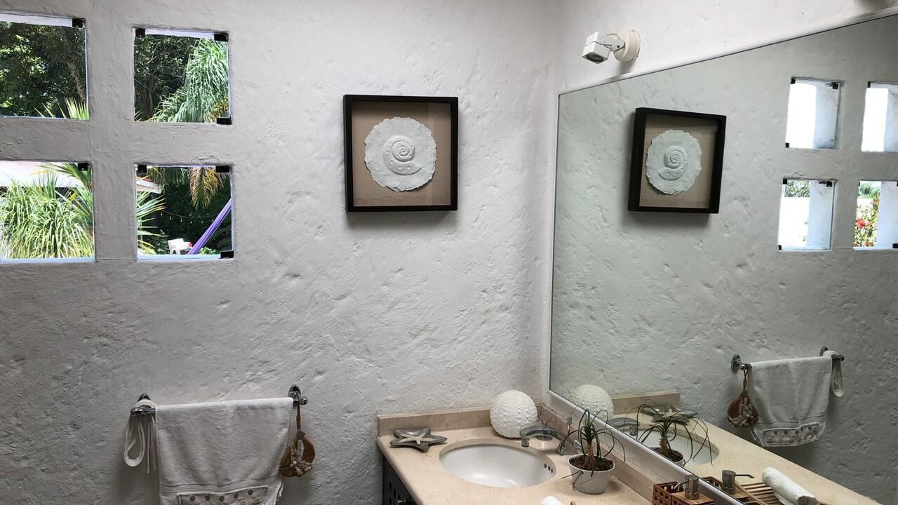 Photo of Bathroom in Los Limoneros
