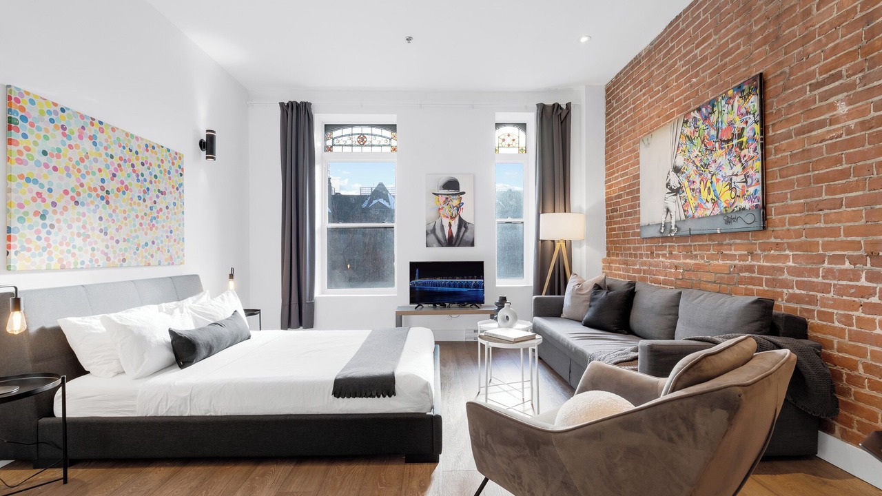 Photo of Livingroom in Downtown Montreal
