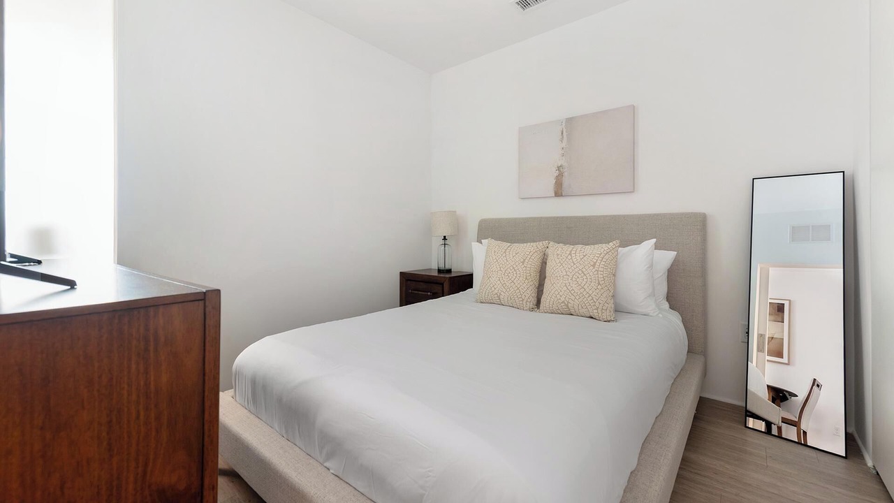 Photo of Bedroom in Hyattsville