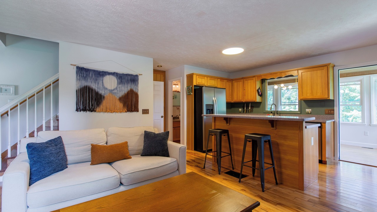 Photo of Livingroom in Hillsville