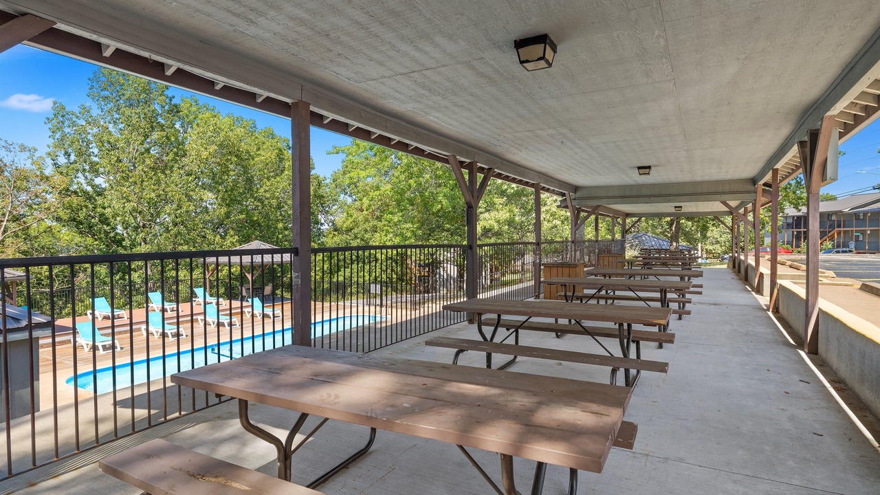 Photo of Others in Notch Estates